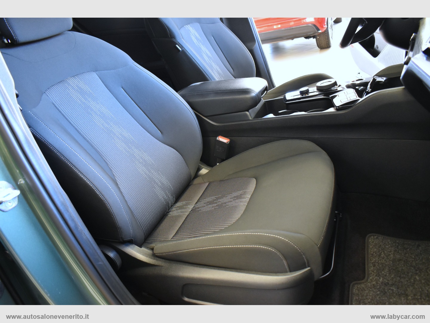 Sportage 1.6 CRDi MHEV DCT Style - immagine 17
