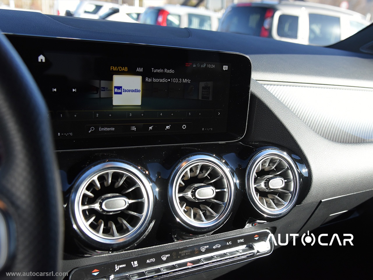 GLA 35 4Matic AMG - immagine 17