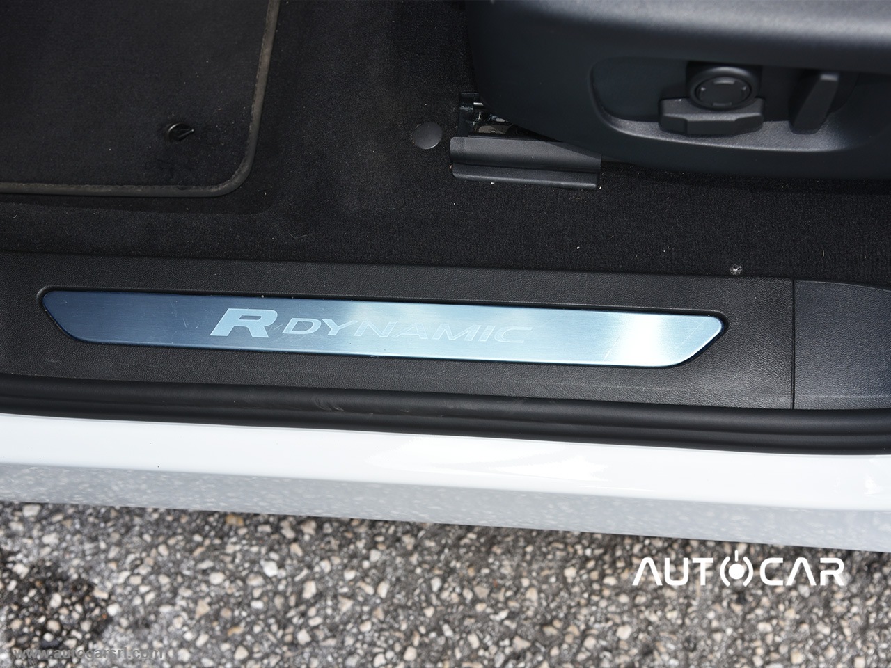 RR Evoque 2.0D I4 MHEV AWD Auto S 163 CV - immagine 17