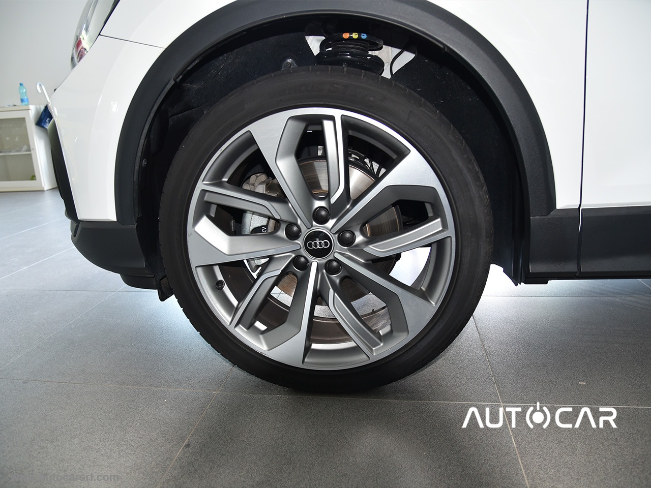 Q2 30 1.0 TFSI Admired Advanced - immagine 17