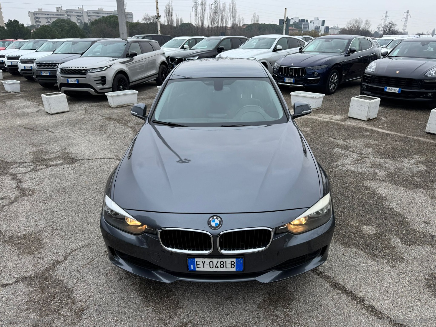 320d Touring Business aut. - immagine 17