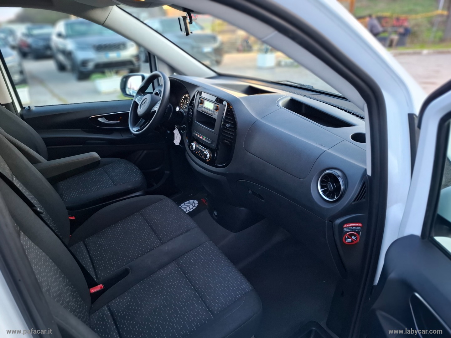 Vito 2.0 114 CDI PC-SL Tourer Base Long - immagine 17