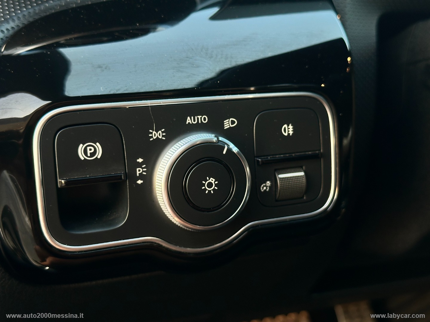 CLA 220 Automatic 4Matic Premium - immagine 17