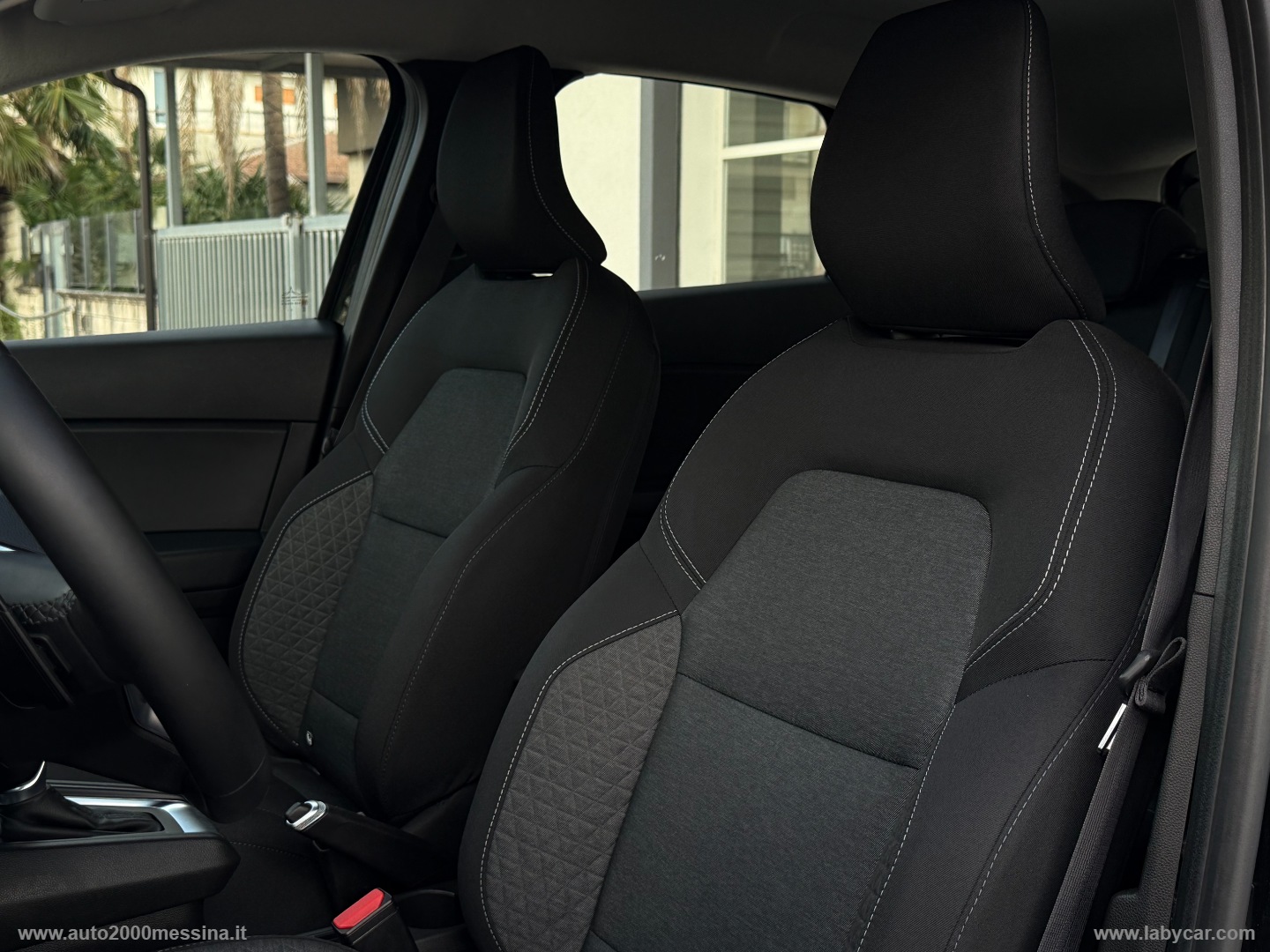 Captur TCe 140 CV EVOLUTION - immagine 17