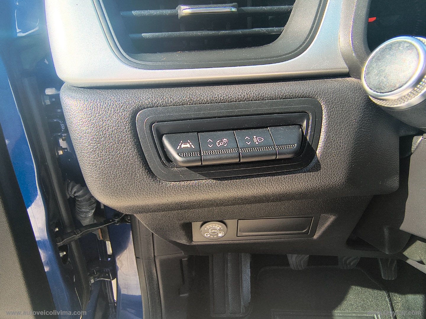 Captur TCe 12V 100 CV GPL Zen - immagine 17