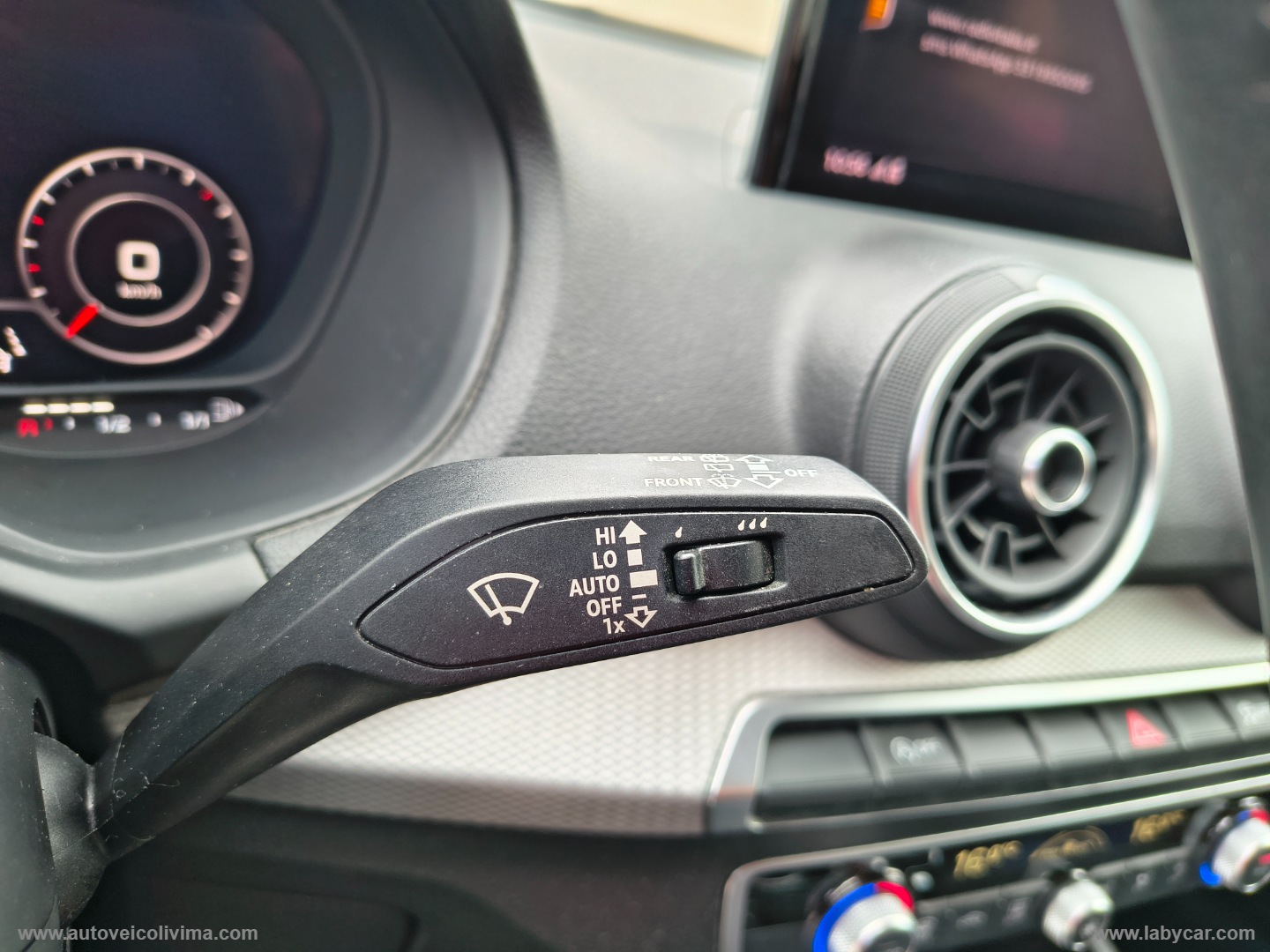 Q2 30 TDI S tronic Business Plus - immagine 17