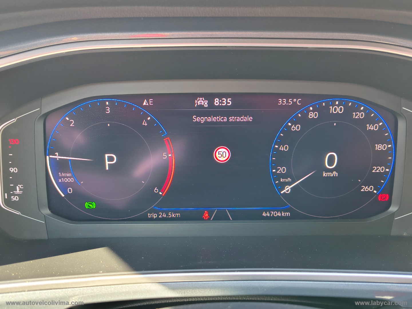 T-Roc 2.0 TDI SCR 150 CV DSG Style - immagine 17