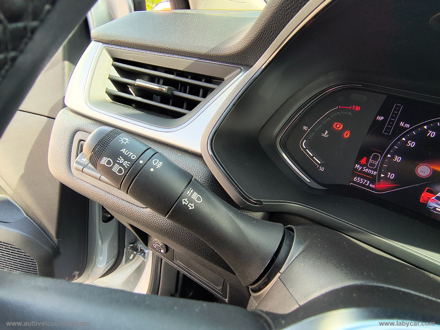 Captur TCe 100 CV GPL Techno - immagine 17