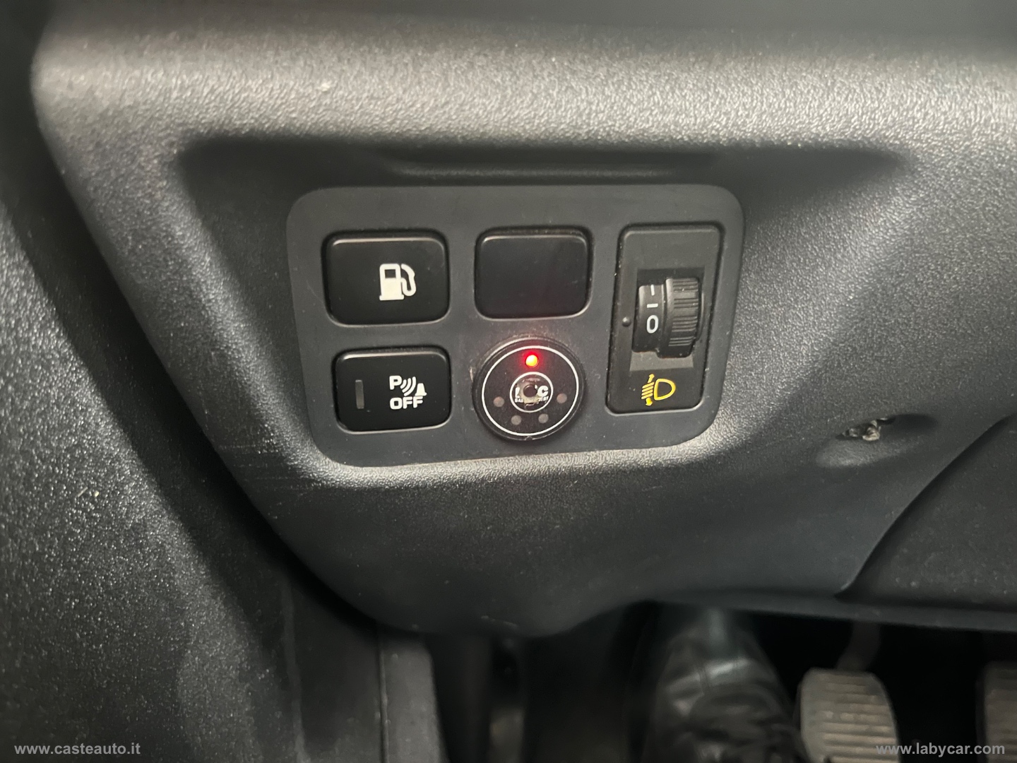 C4 Gr. Picasso 1.6 VTi 120 Ideal GPL+SOST. MOTORE NEL 2020 - immagine 17