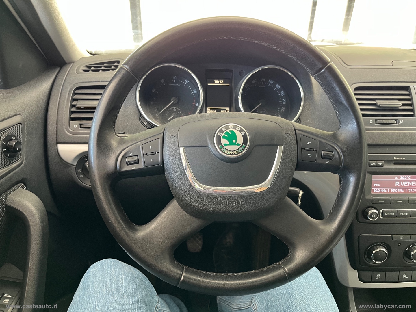 Yeti 1.8 TSI 4x4 Adventure - immagine 17