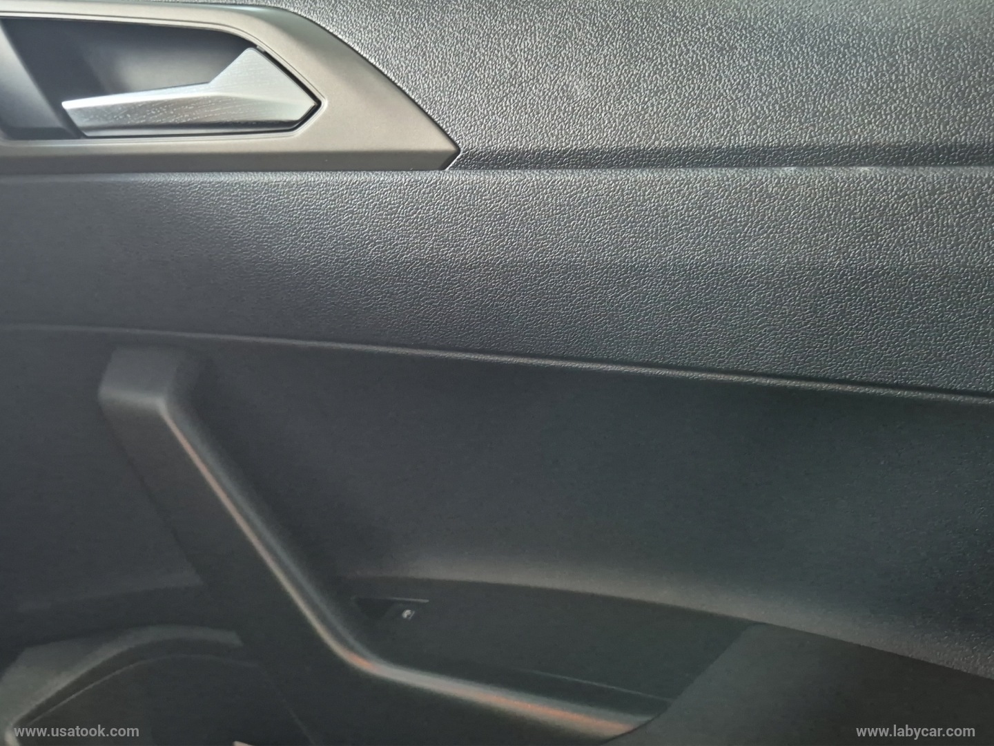 Polo 1.0 EVO 80CV 5p. Comfortline BMT ADATTA ANCHE A NEOPATENTATI - immagine 17