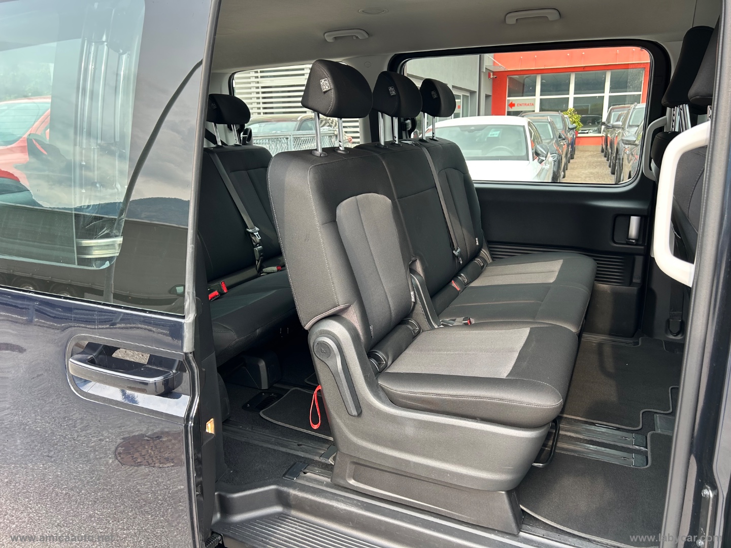 Staria 2.2 AT 2WD 9 posti Wagon DIESEL - immagine 17