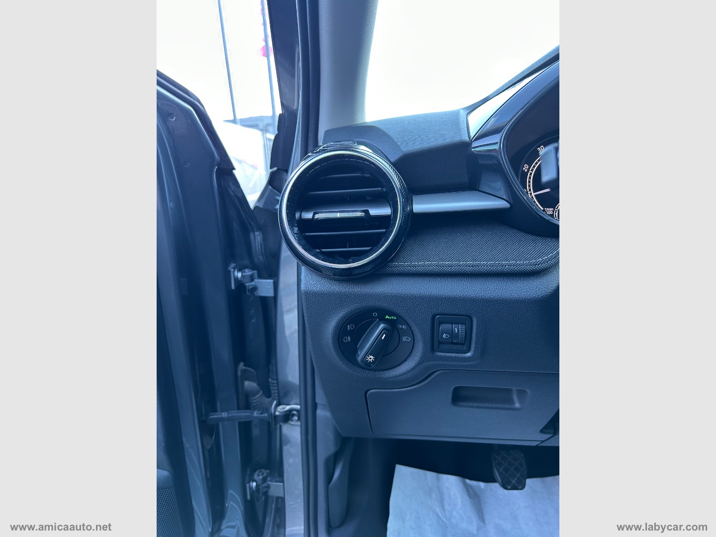 Fabia 1.0 MPI EVO 80 CV Style - immagine 17