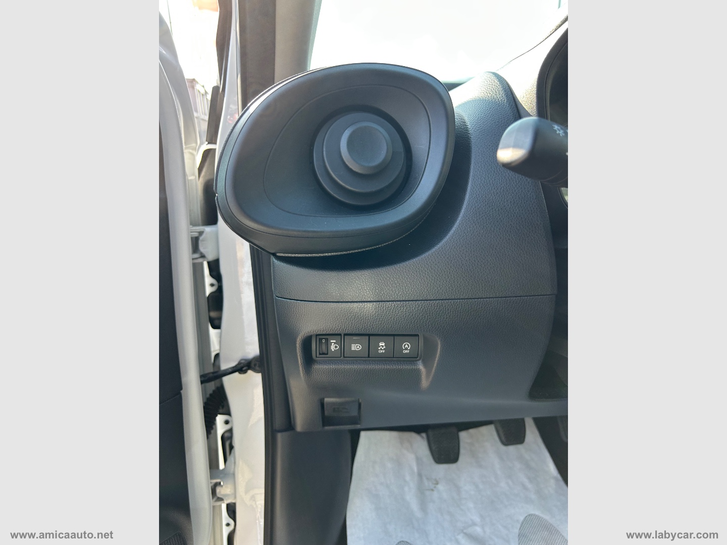 Aygo X 1.0 VVT-i 72 CV 5p. TREND - immagine 17