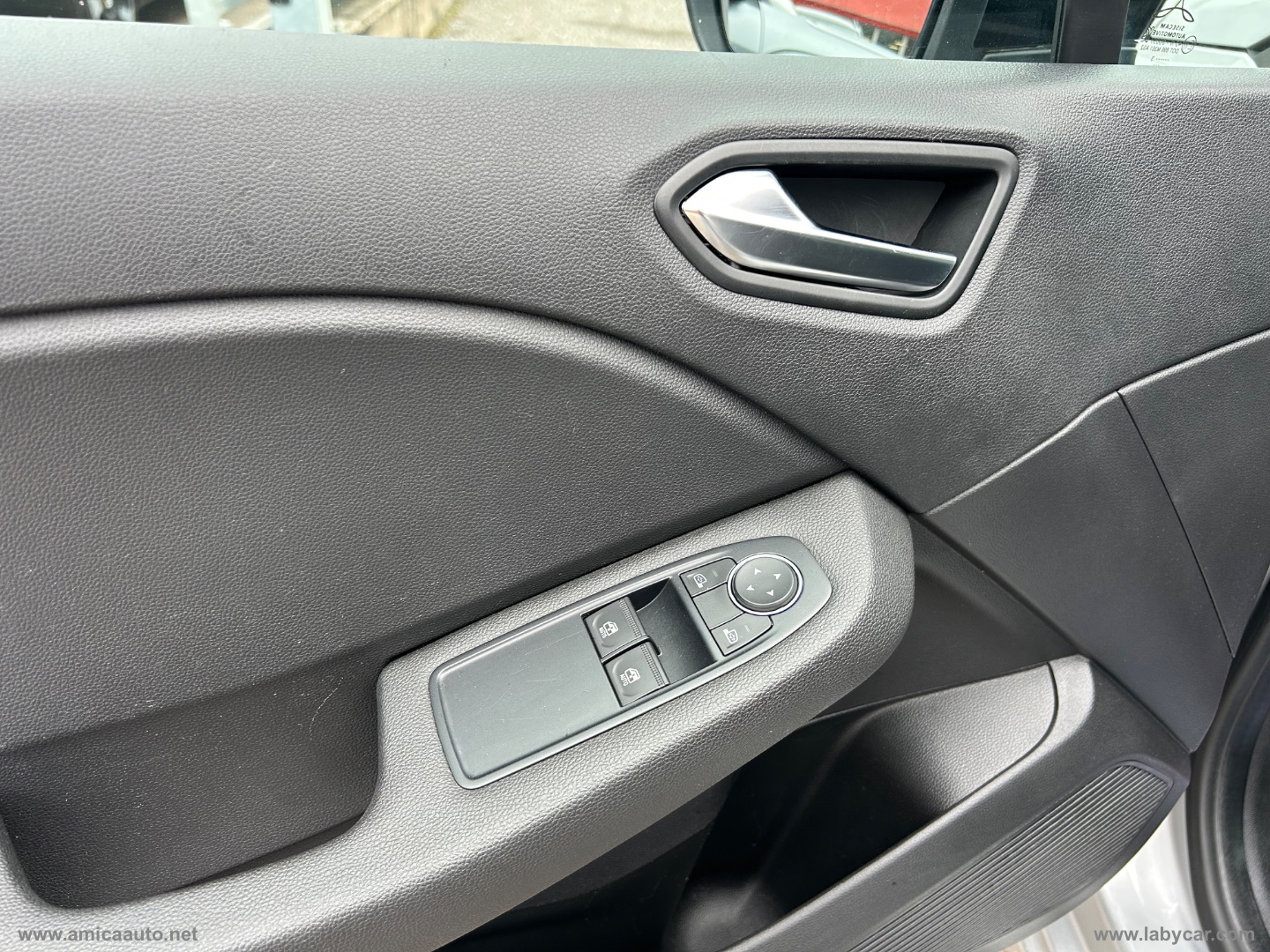 Clio TCe 90 CV 5p. Equilibre - immagine 17