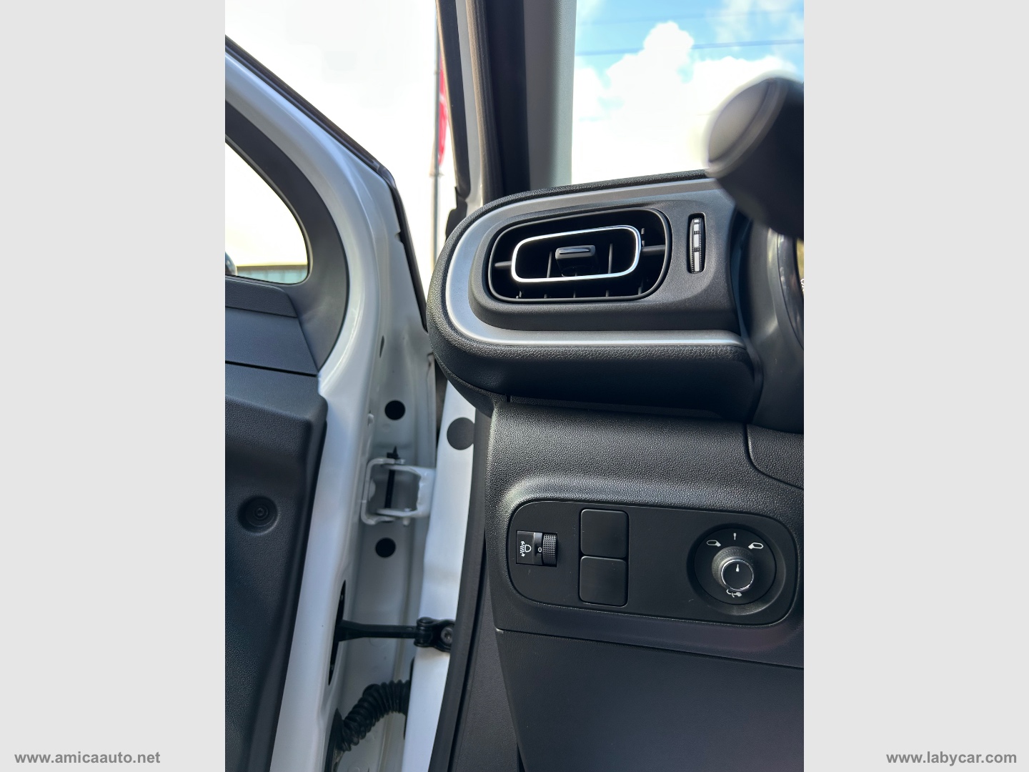 C3 PureTech 83 S&S Shine VERNICE BICOLORE - BIANCO/TETTO NERO - immagine 17