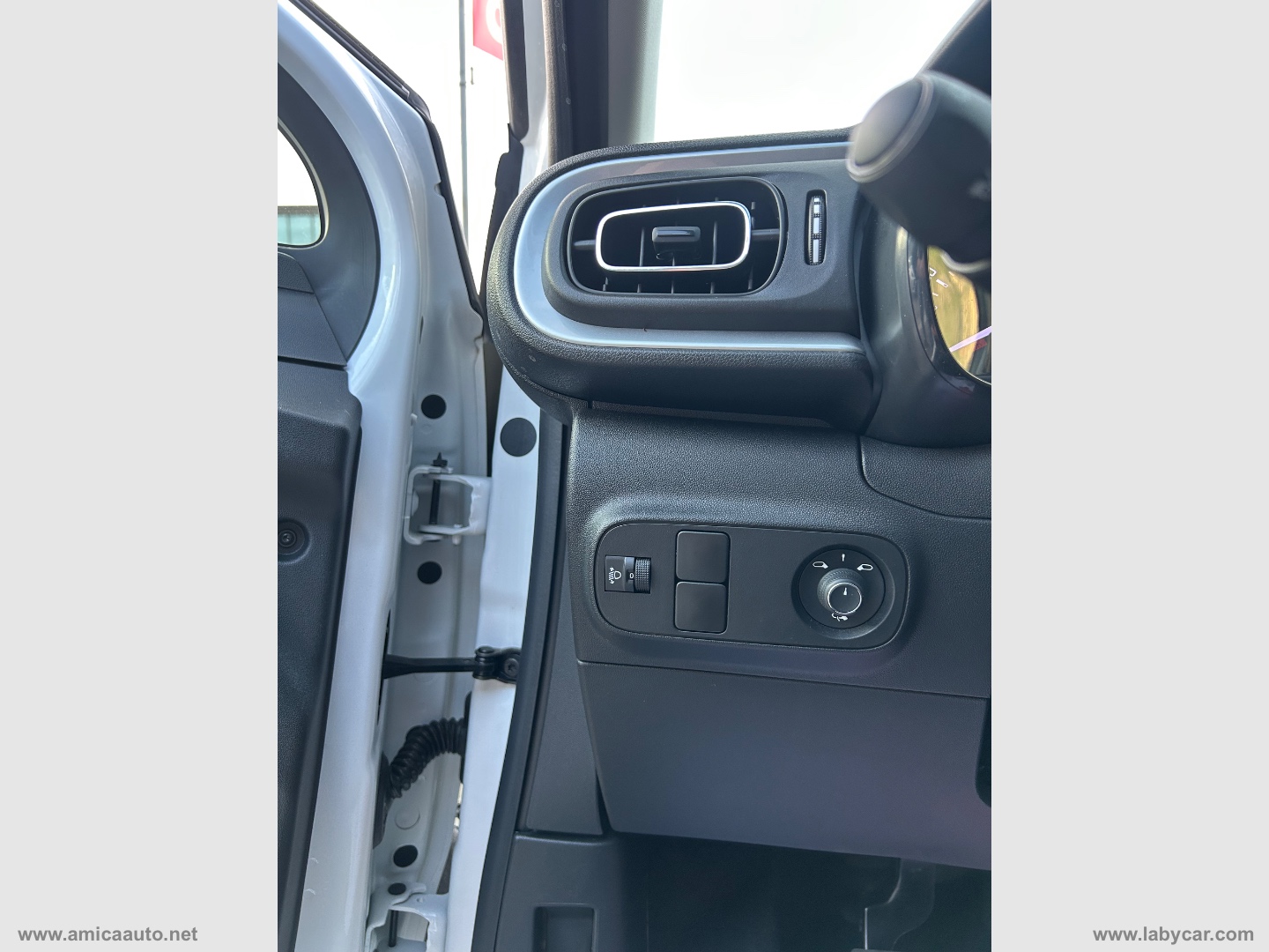 C3 PureTech 83 S&S Shine VERNICE BICOLORE - BIANCO/TETTO NERO - immagine 17