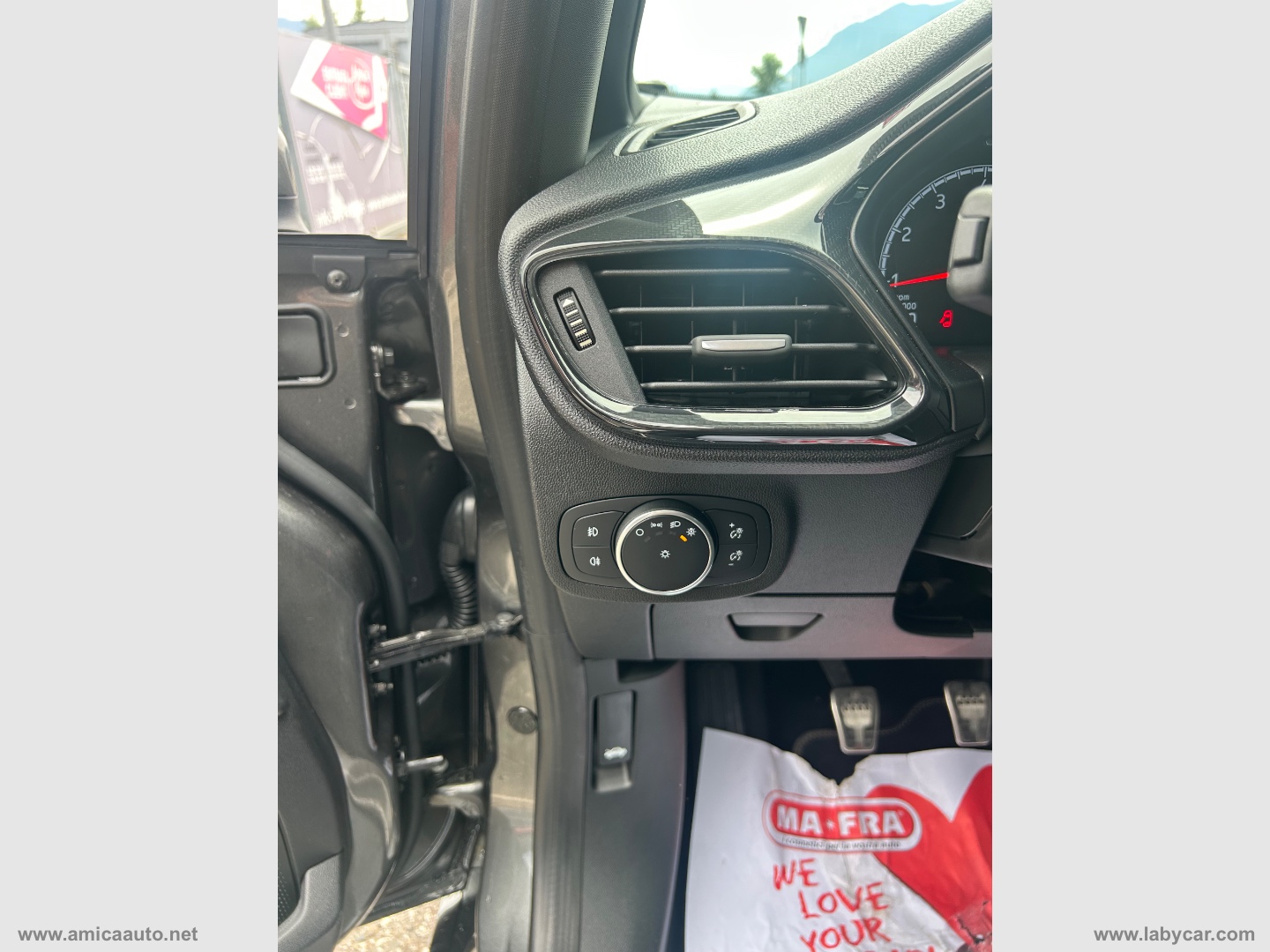 Fiesta 1.5 200 CV 3p. ST - immagine 17