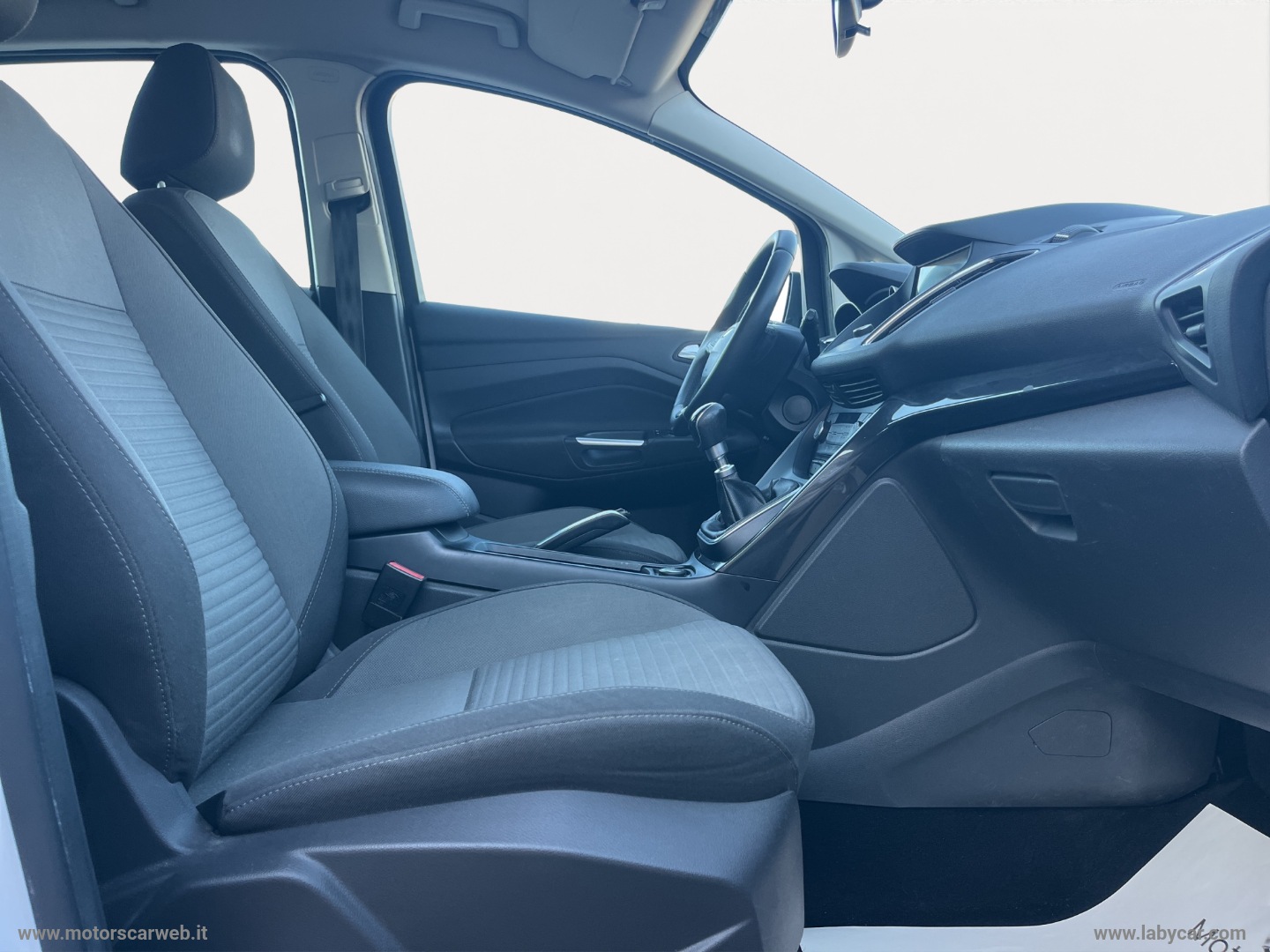 C-Max 1.5 TDCi 120 CV S&S Titanium - immagine 17