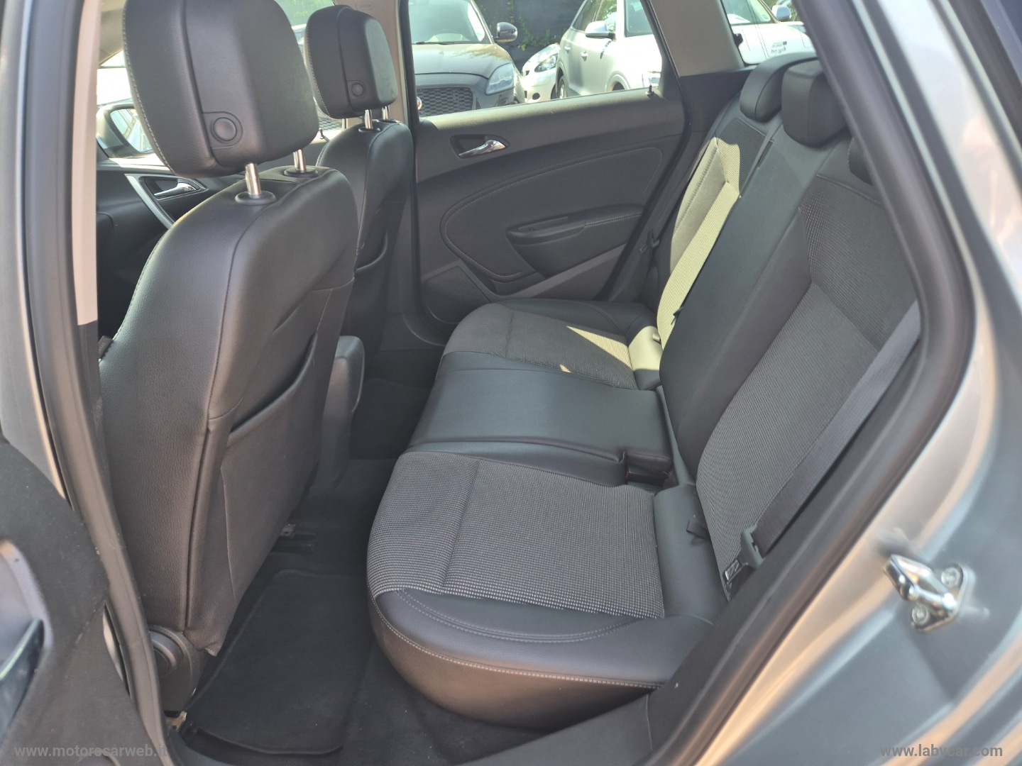 Astra 1.7 CDTI 130 CV ST Cosmo - immagine 17