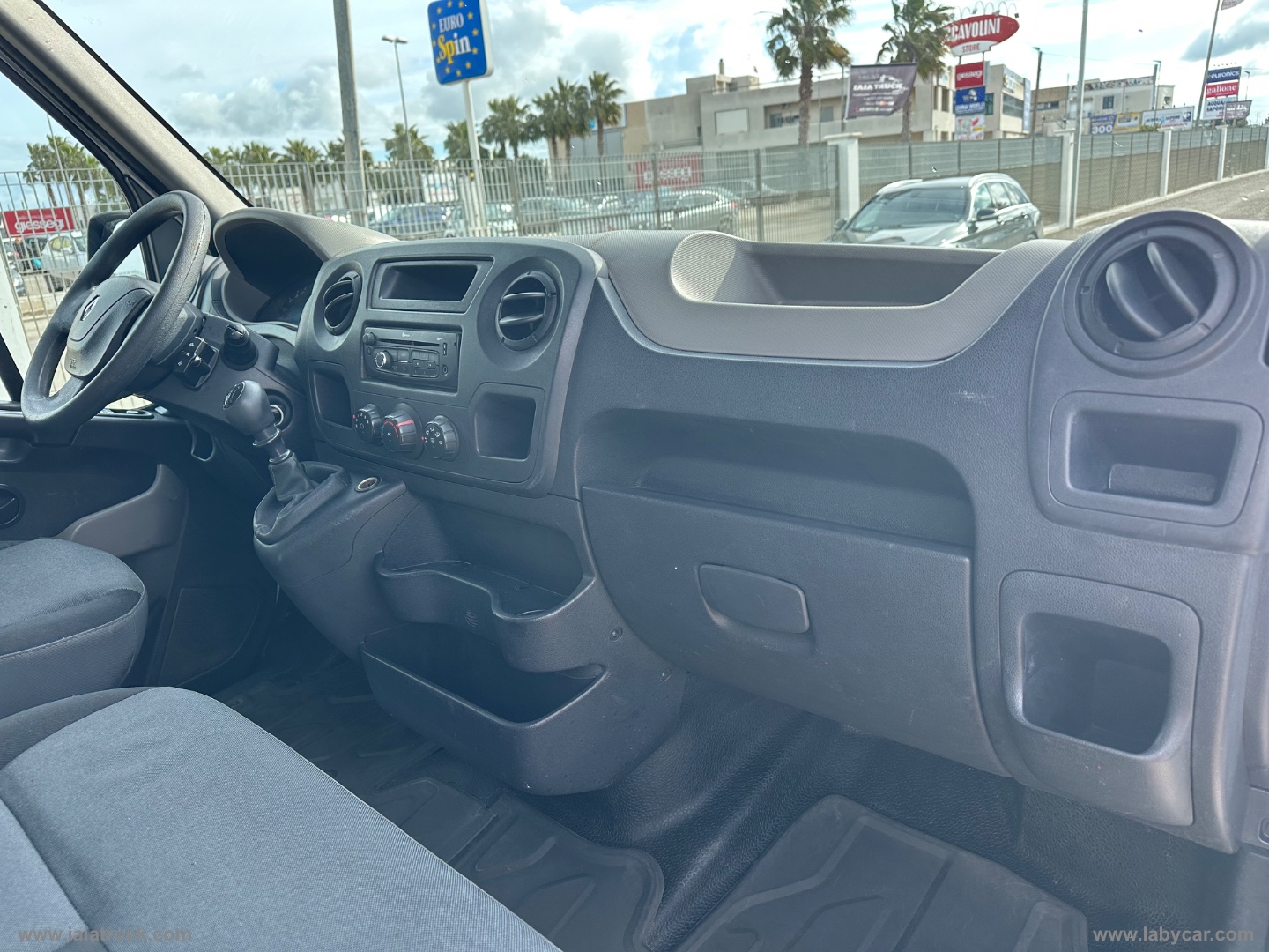 Master 2.3dCi150CV MAXI VOLUME TETTO ALTO GEMELLATO - immagine 17