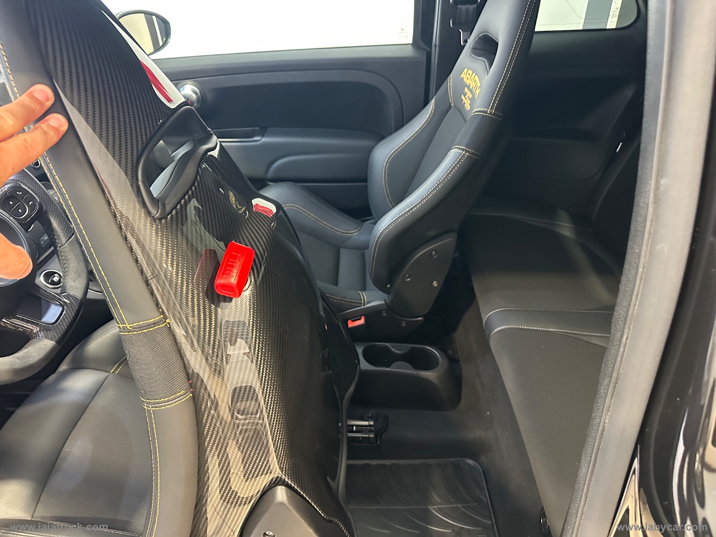 695 1.4 Turbo T-Jet 180 CV 75 Anniv. SOLO 1368 ESEMPLARI - immagine 17