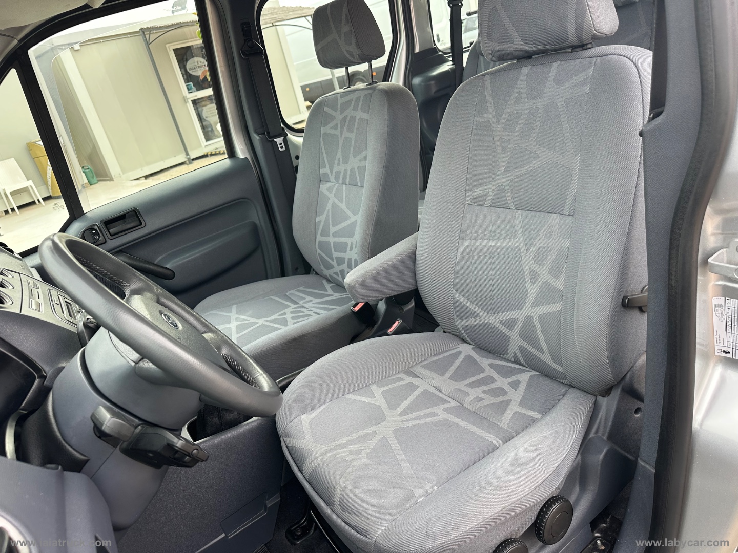 TOURNEO CONNECT N1 5 POSTI - immagine 17