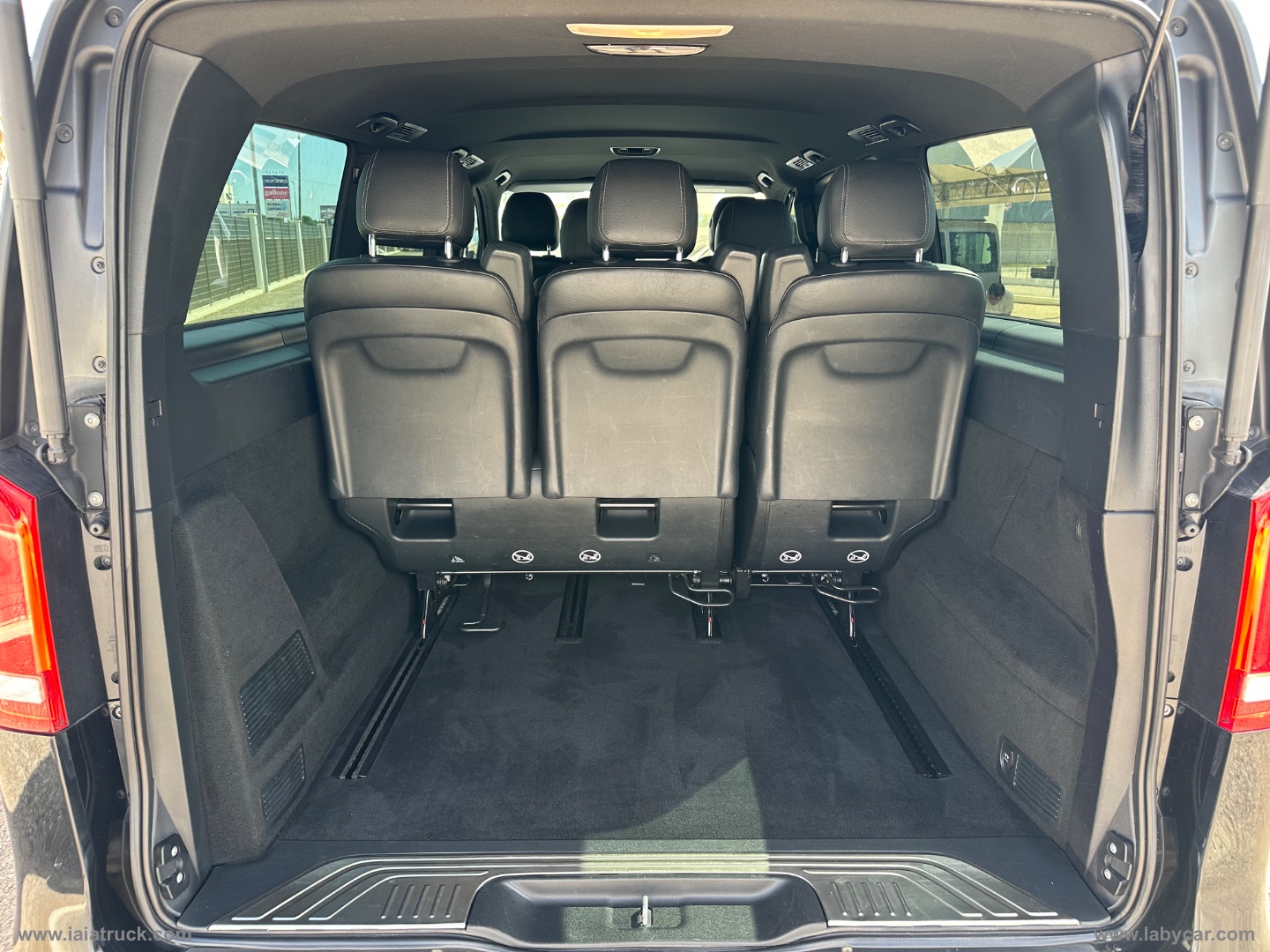 CLASSE V 250 d Aut. 4Matic Premium Extralong 8 POSTI - immagine 17