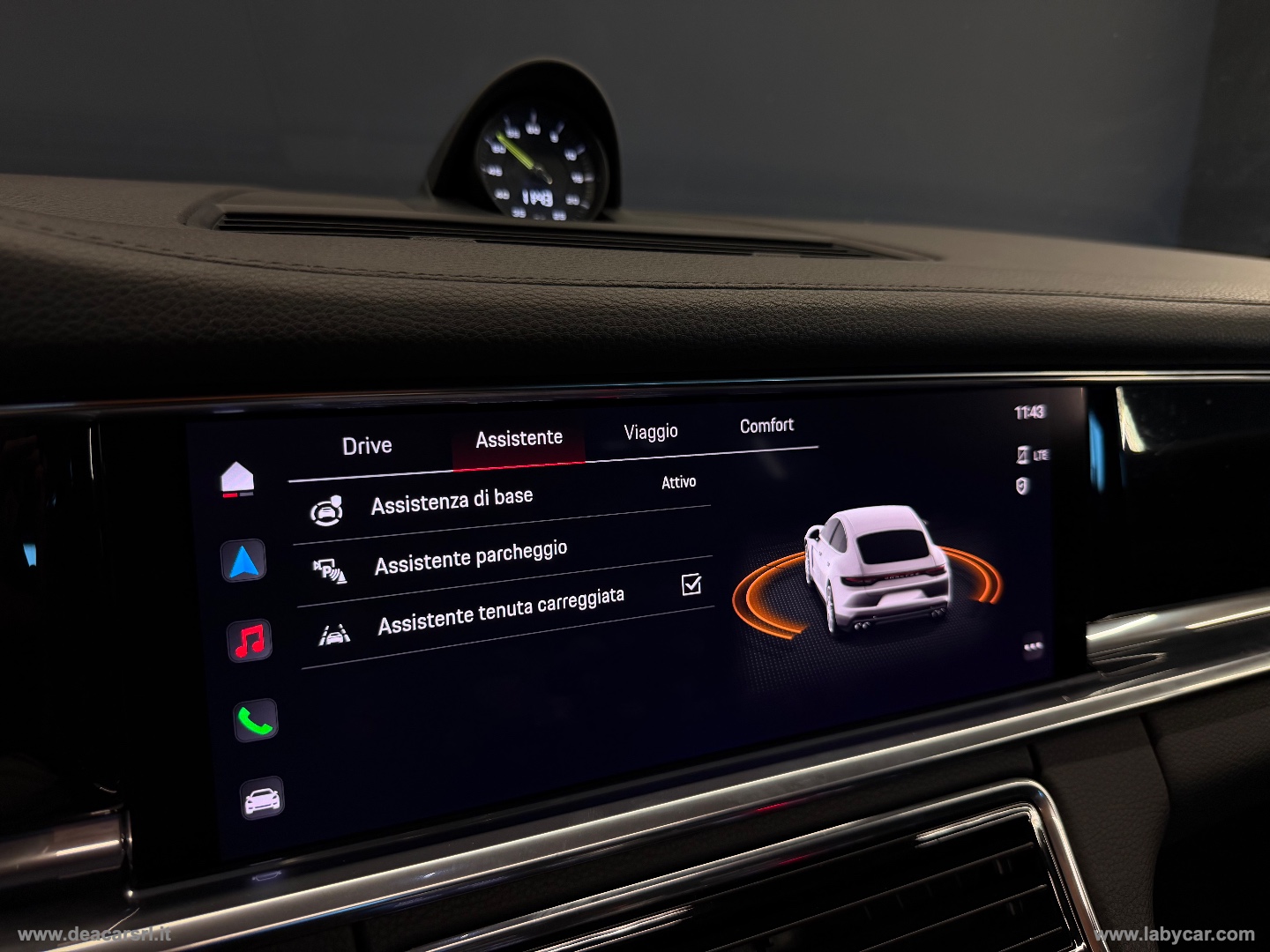 Panamera 4 E-Hybrid - immagine 17