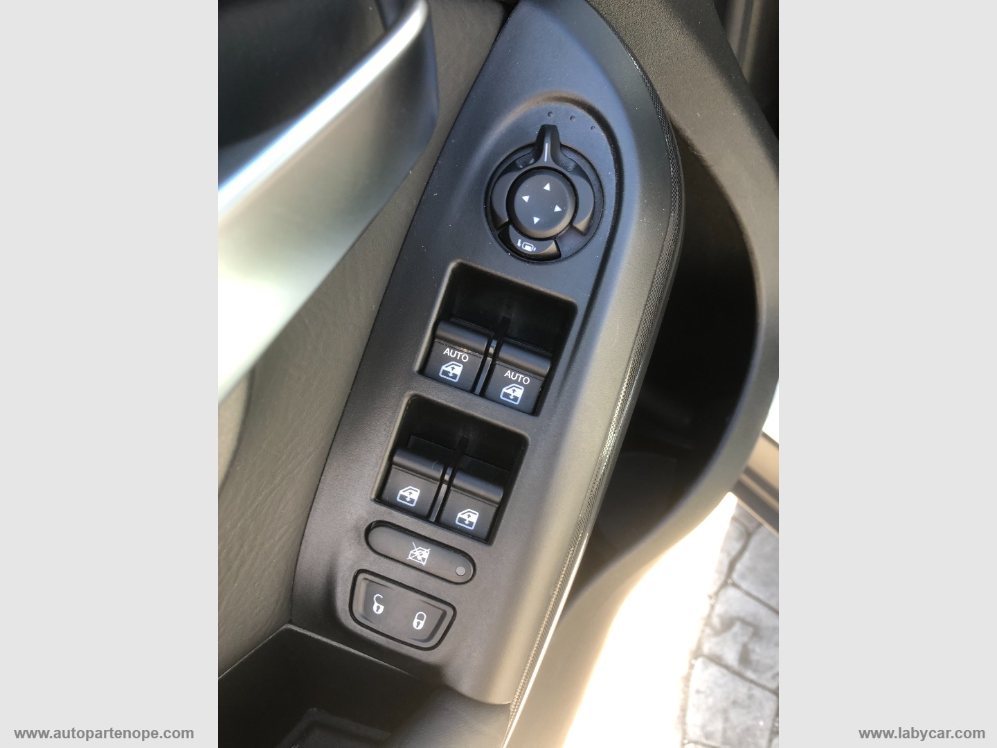 500X 1.0 T3 120 CV Lounge - immagine 17