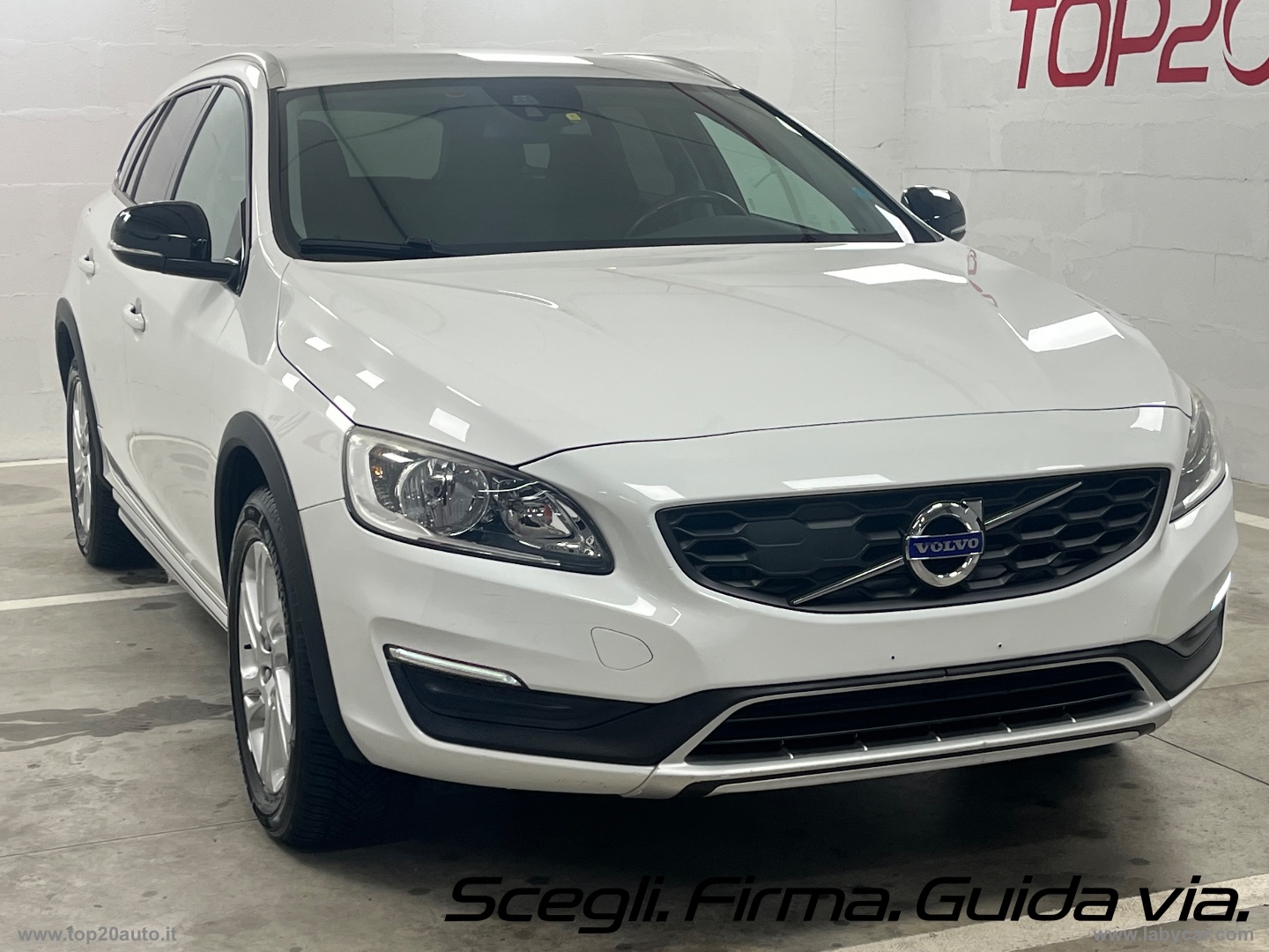 V60 Cross Country D3 Geartronic Momentum - immagine 17