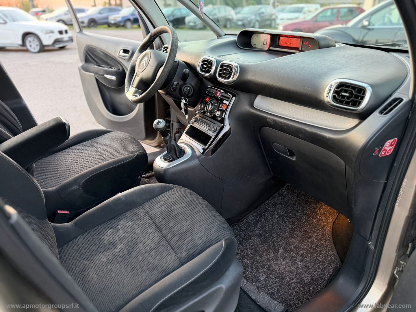 C3 Picasso 1.6 VTi 120 Exclusive Style - immagine 17