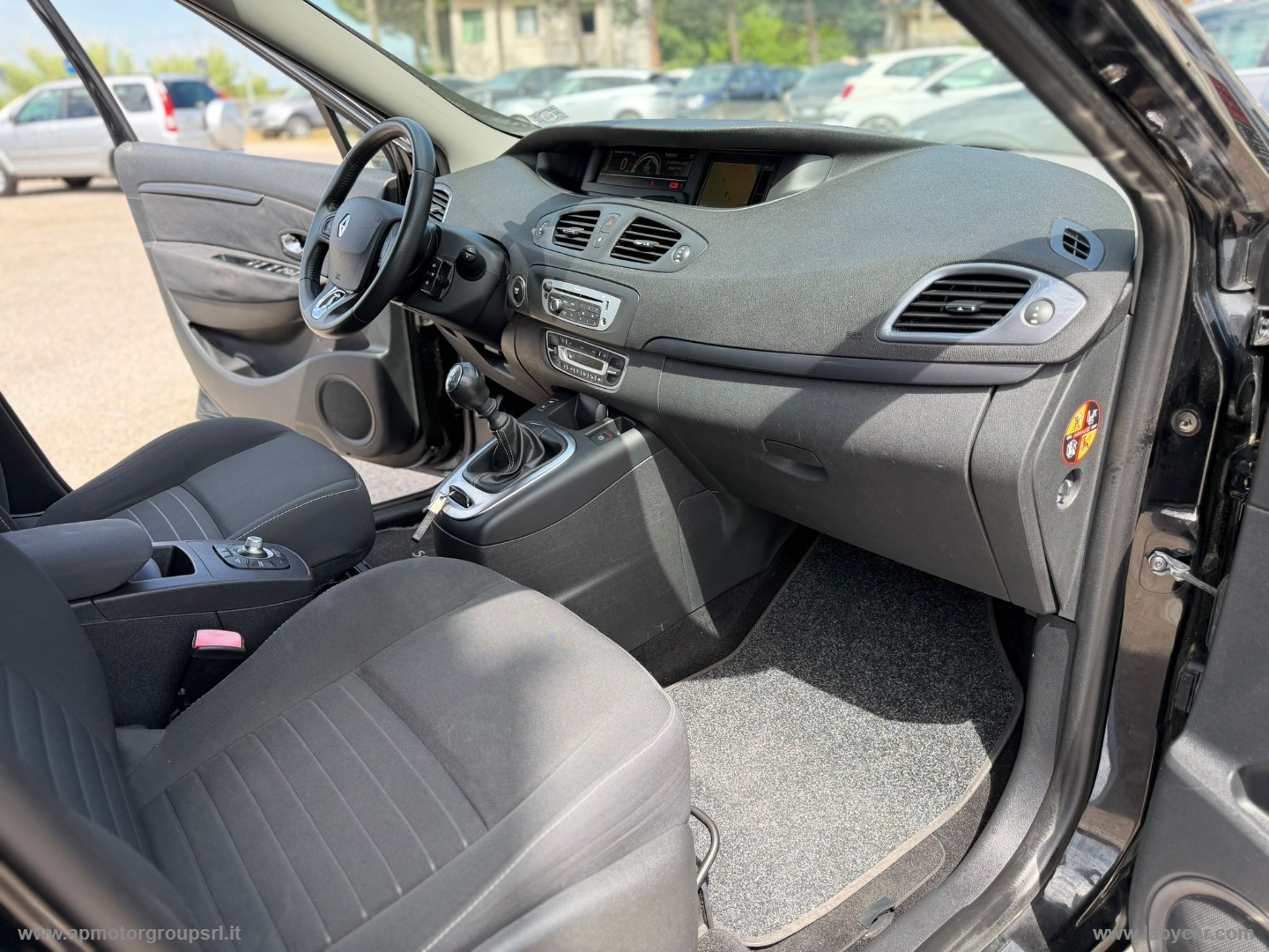 Scénic 1.5 dCi 110 CV S&S Limited - immagine 17