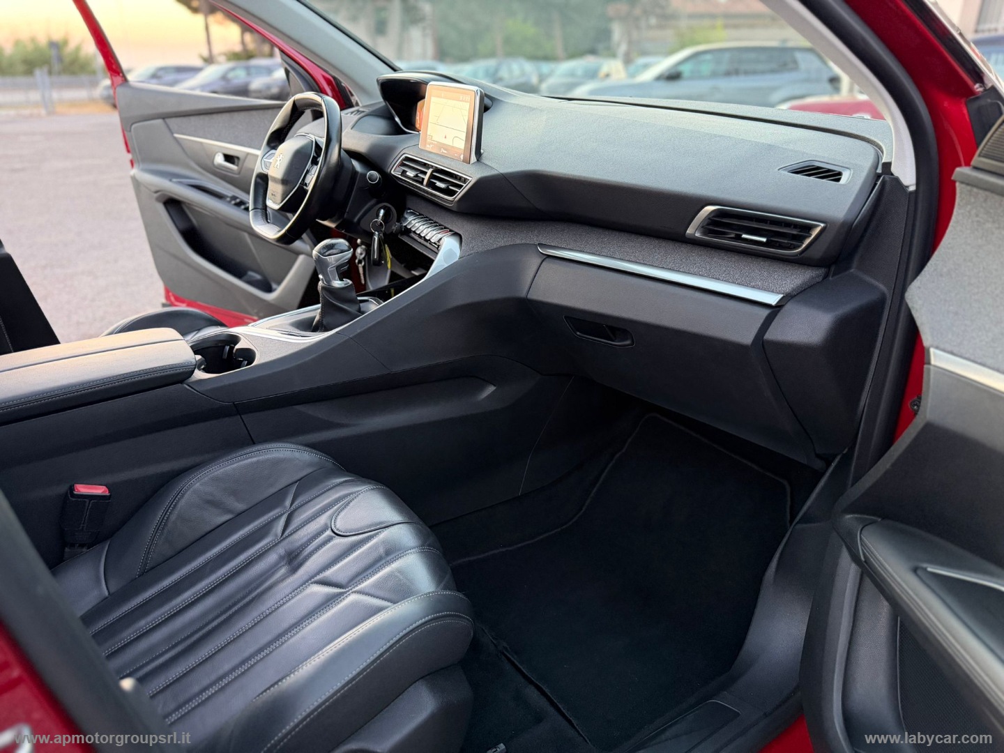 3008 BlueHDi 130 S&S Allure - immagine 17