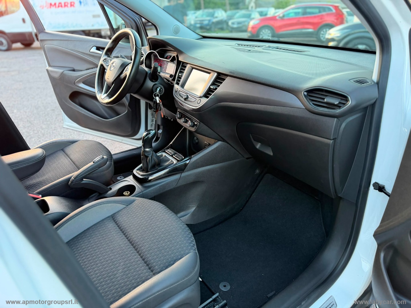 Crossland X 1.2 GPL 12V Innovation - immagine 17