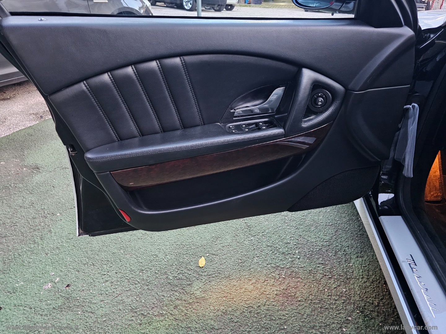 Quattroporte 4.2 V8 Aut. Exec. GT - immagine 17