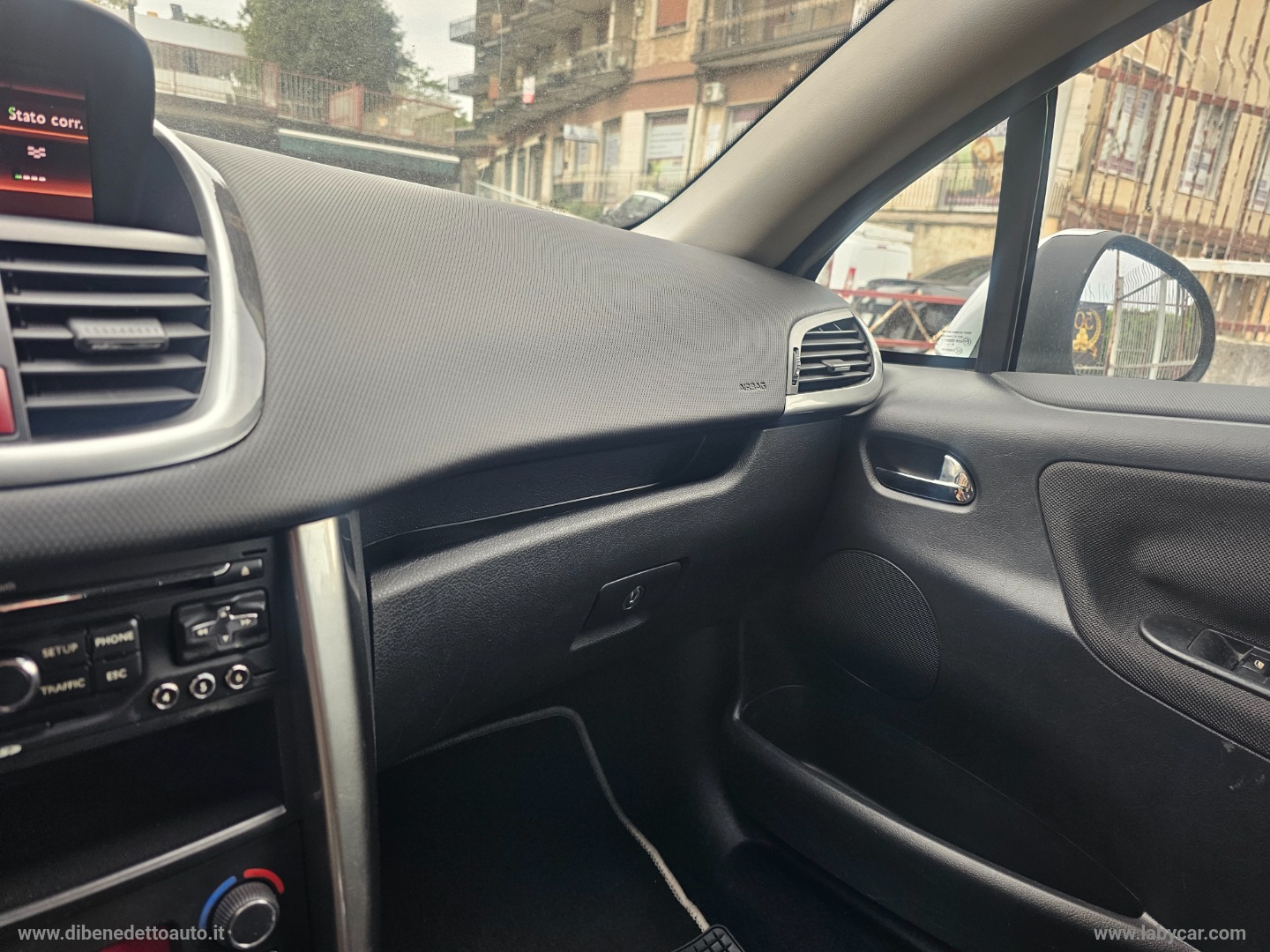 207 1.6 8V HDi 112 CV CC Tecno - immagine 17