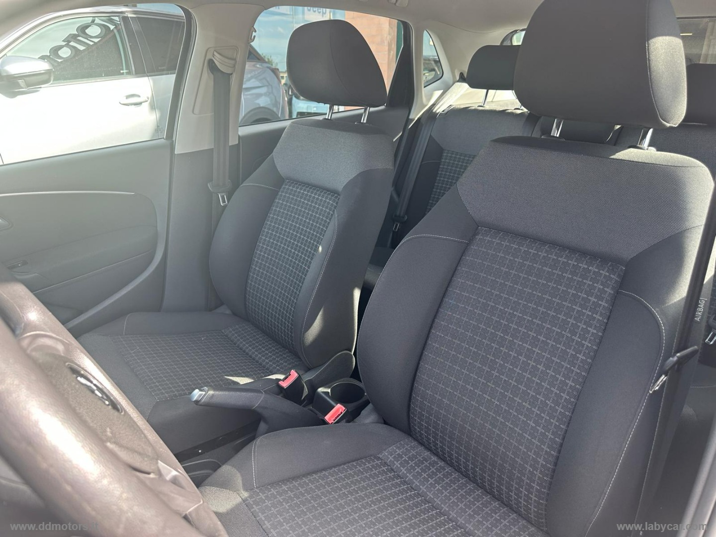 Polo 1.4 TDI 5p. Comfortline NEOPATENTATI - immagine 17