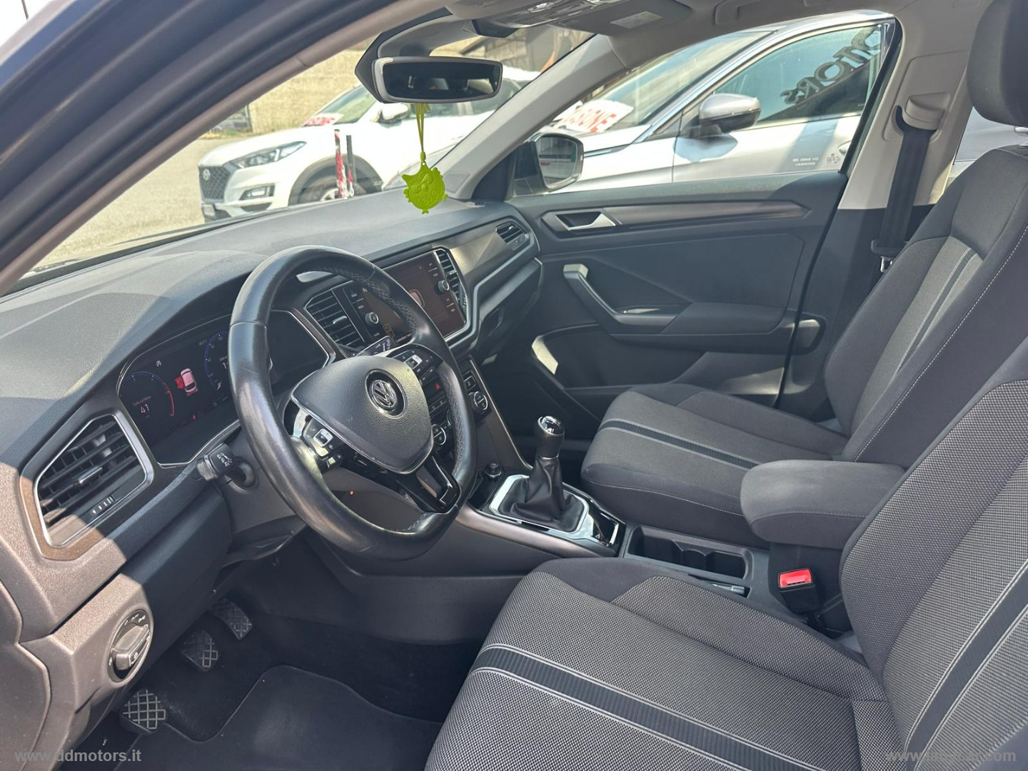T-Roc 1.6 TDI SCR Style BlueMotion Tech. *NEOPATENTATI* - immagine 17