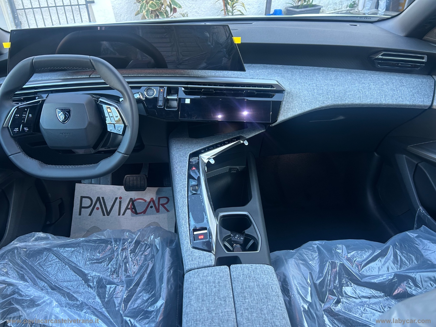 3008 Hybrid 145 e-DCS6 Allure KM/0 - immagine 17