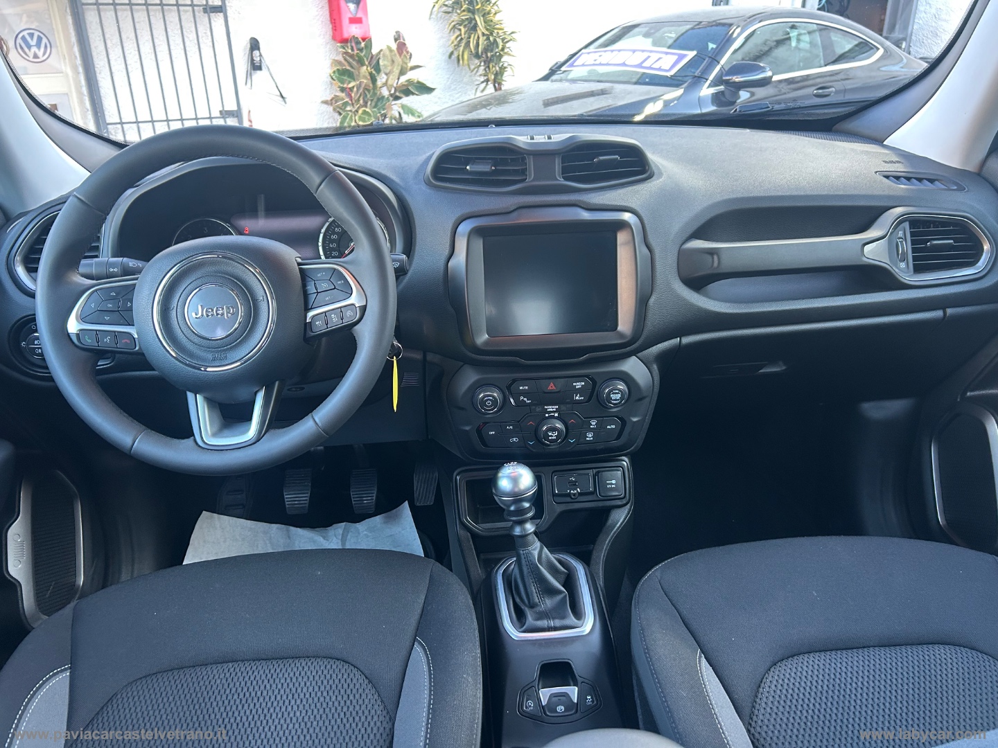 Renegade 1.6 Mjt 130CV Limited - immagine 17