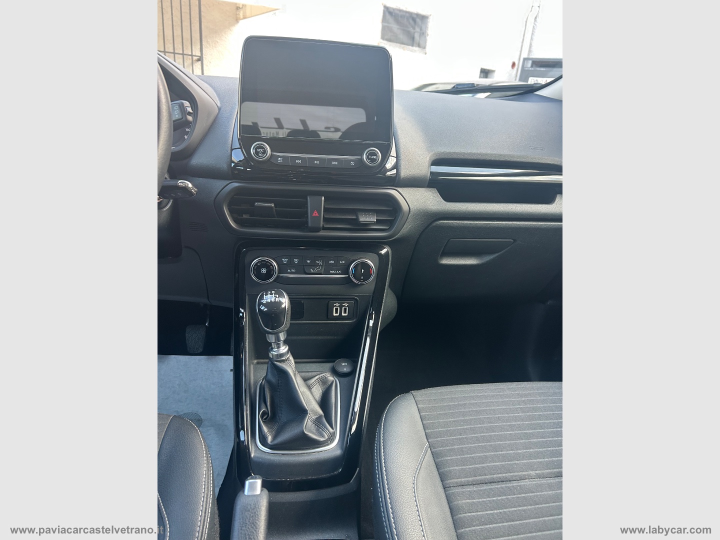 EcoSport 1.0 EcoBoost 125 CV S&S ST-Line - immagine 17