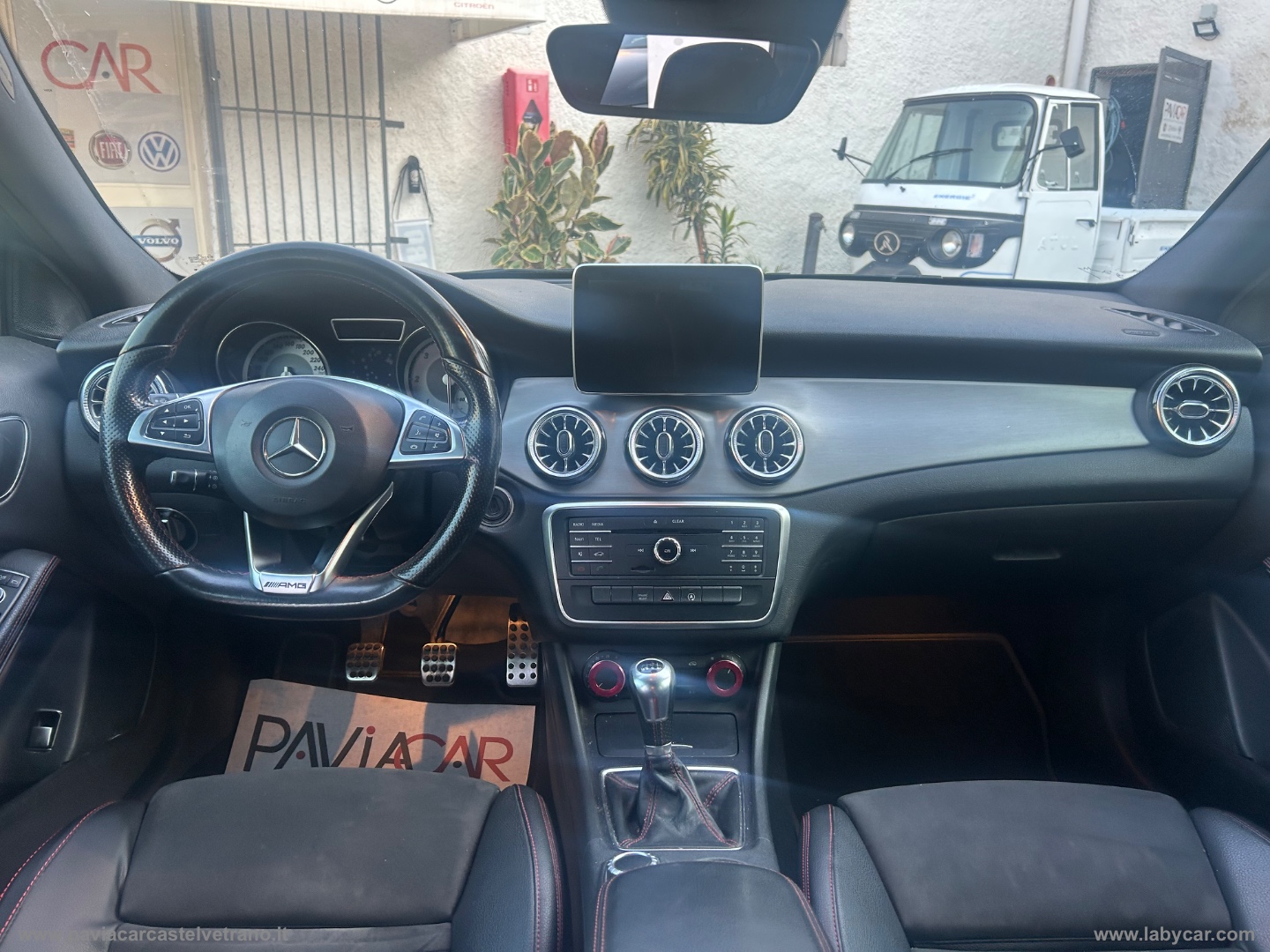 GLA 200 CDI AMG Premium - immagine 17