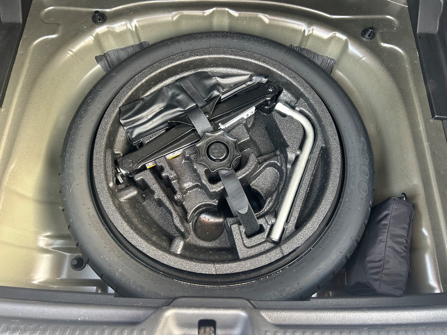 Q2 35 TFSI S tronic Identity Black - immagine 17