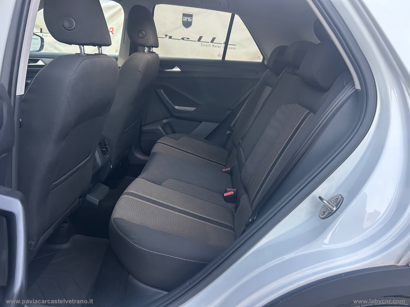T-Roc 1.6 TDI SCR Advanced BlueMot.Tech. - immagine 17