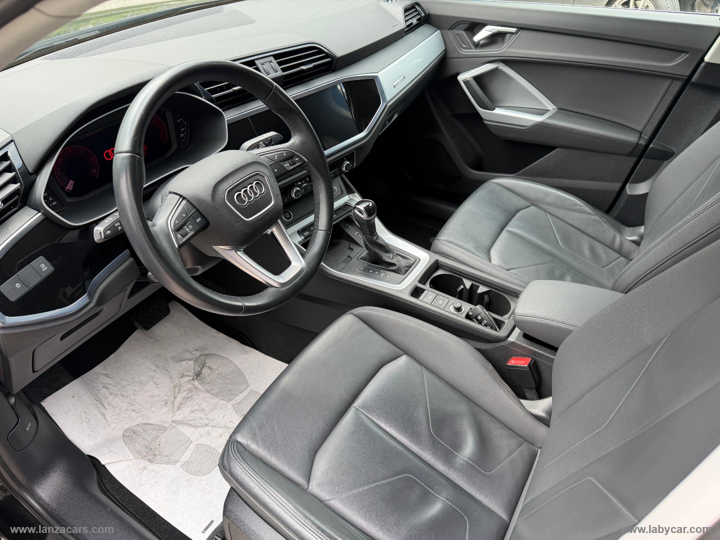 Q3 SPB 35 TDI Business Plus - immagine 17