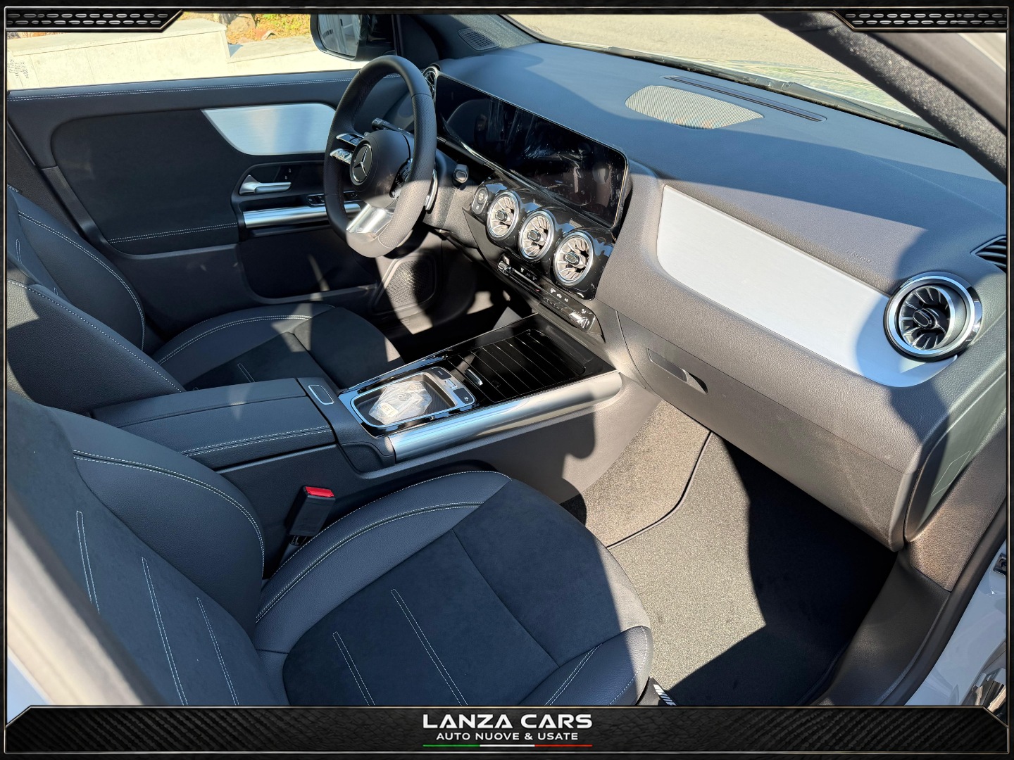 GLA 200 d Automatic AMG Line Adv.Plus - immagine 17
