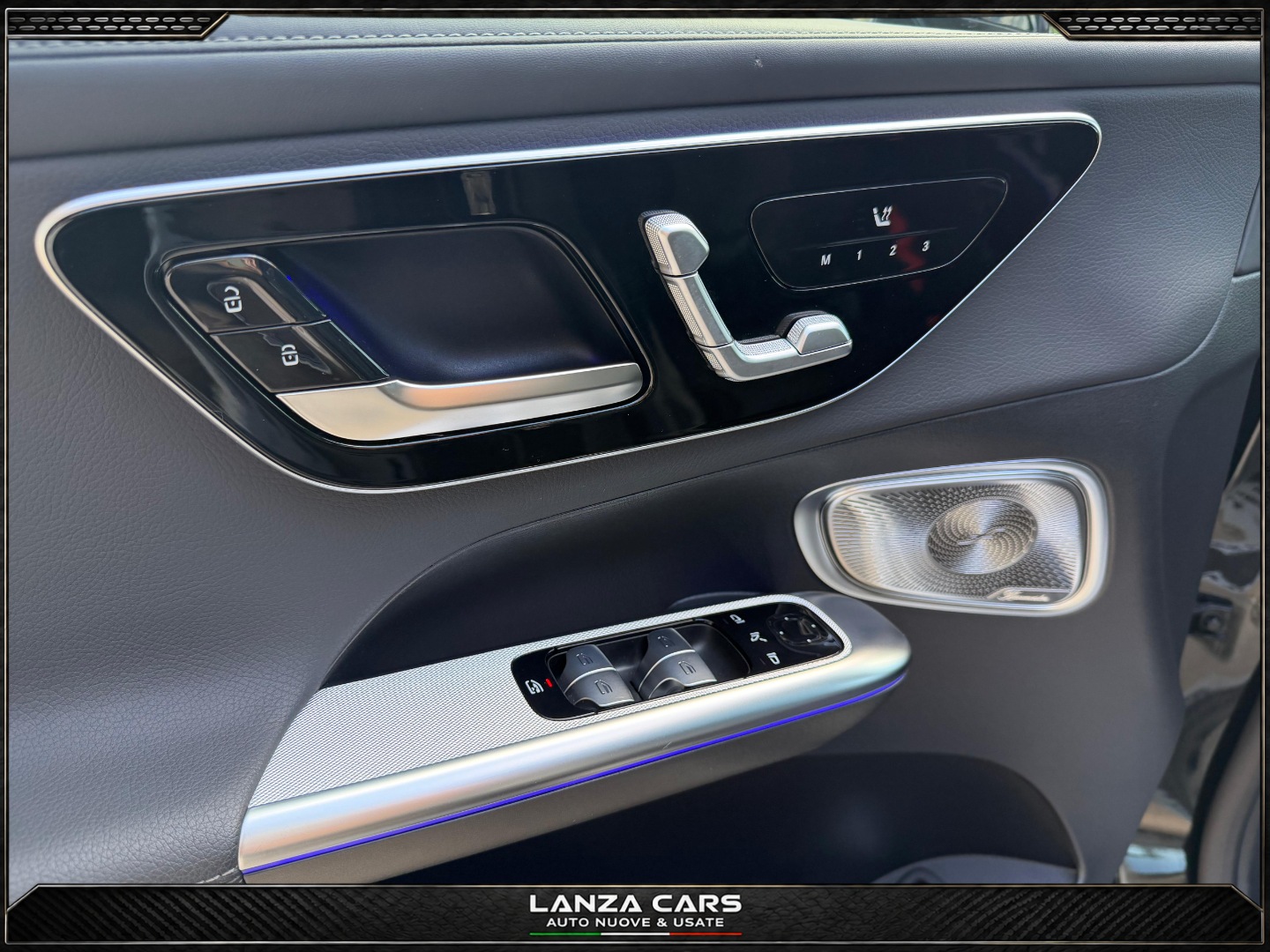GLC 220 d 4Matic AMG Line Premium Plus - immagine 17
