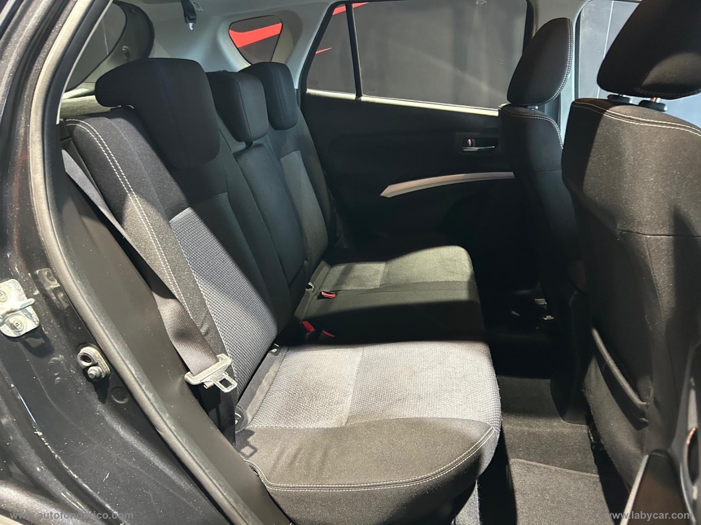 S-Cross 1.6 DDiS Top - immagine 17