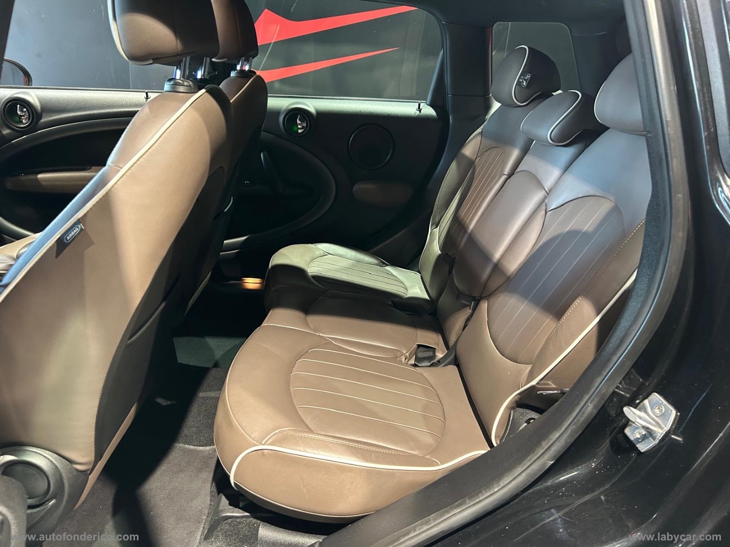 Mini Cooper SD Countryman ALL4 - immagine 17